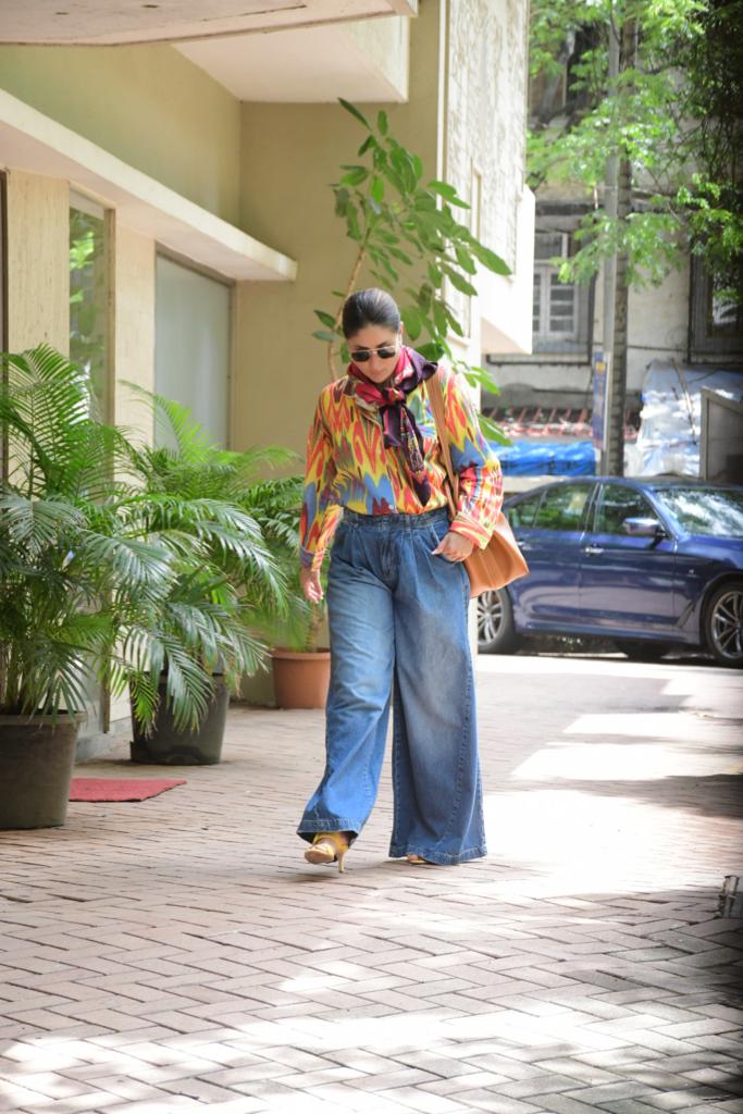 Kareena Kapoor looked the picture of perfection in this uber-cool ensemble.